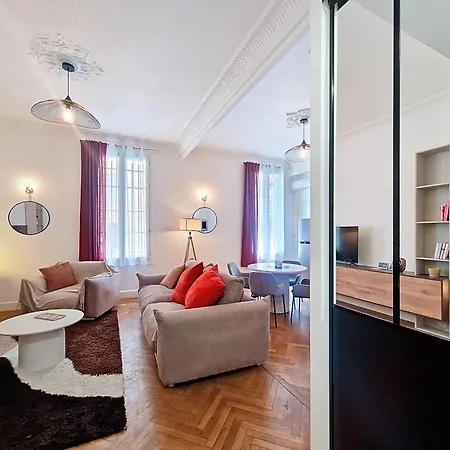 Nestor&jeeves - Nissa - Location *